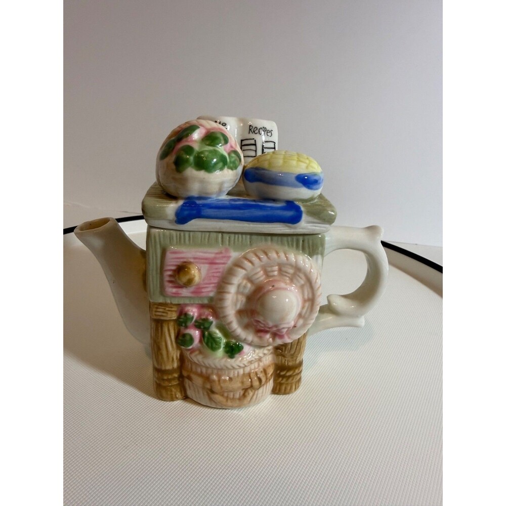 Vintage Teapot Mini Farm Stand Apples Recipes ceramic hand painted & Removable L